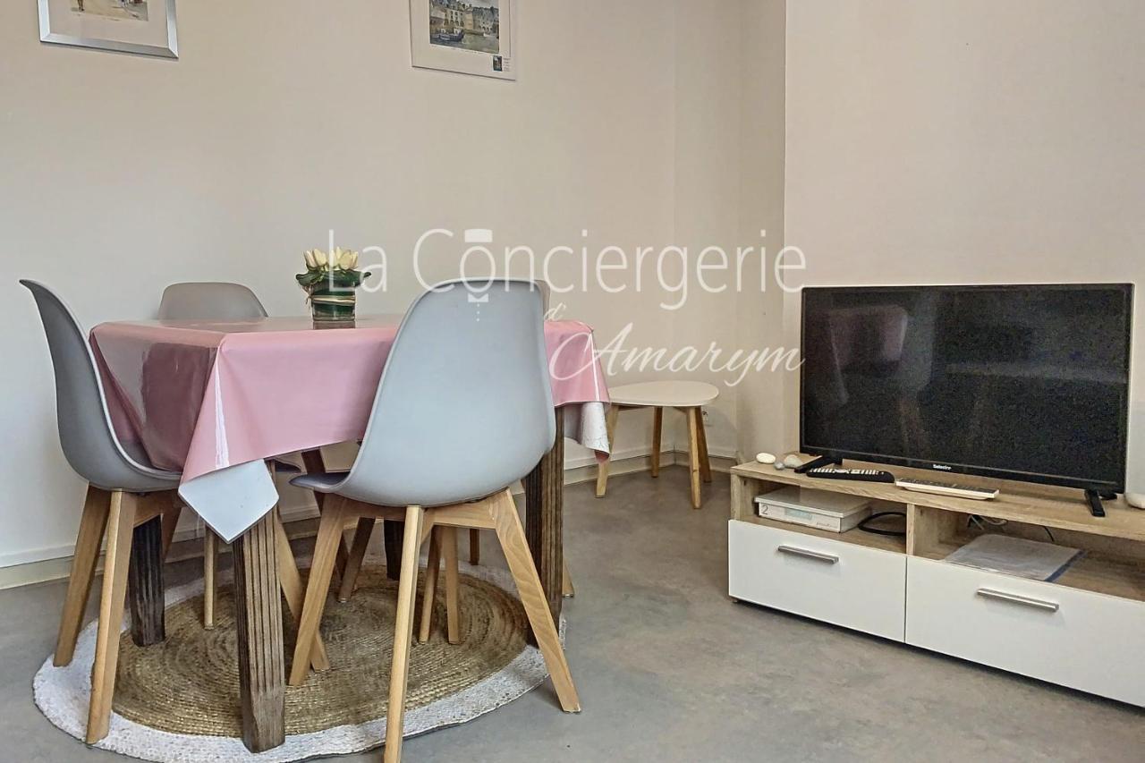 Dm 18 - Entre Port Et Mer 1Er Etage Apartment Dieppe Bagian luar foto