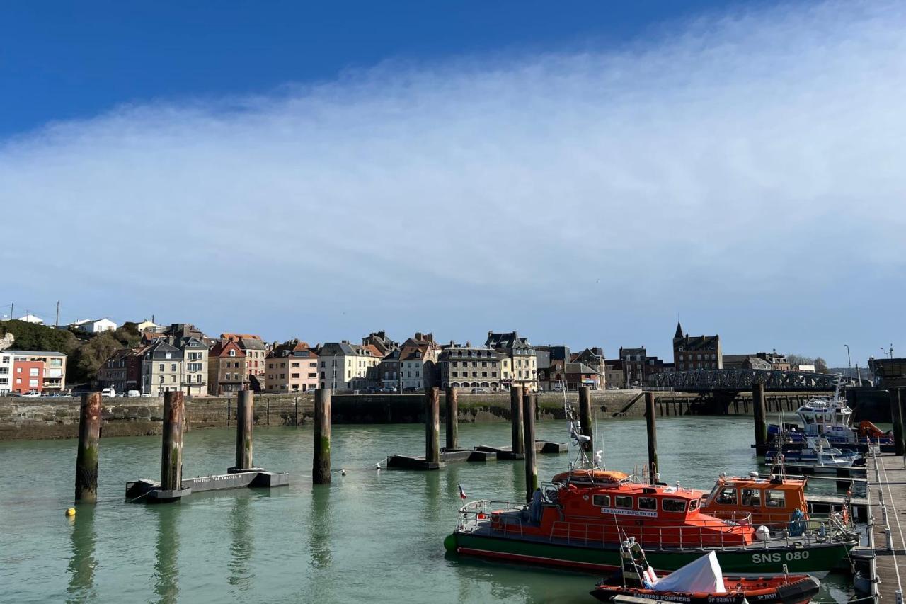 Dm 18 - Entre Port Et Mer 1Er Etage Apartment Dieppe Bagian luar foto