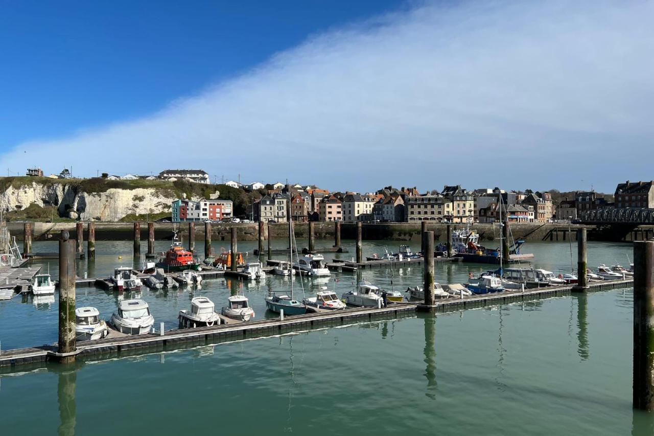 Dm 18 - Entre Port Et Mer 1Er Etage Apartment Dieppe Bagian luar foto