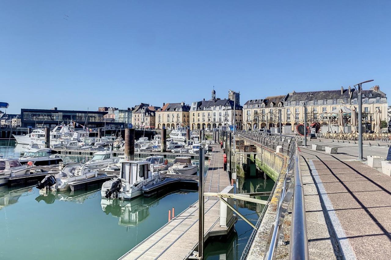 Dm 18 - Entre Port Et Mer 1Er Etage Apartment Dieppe Bagian luar foto